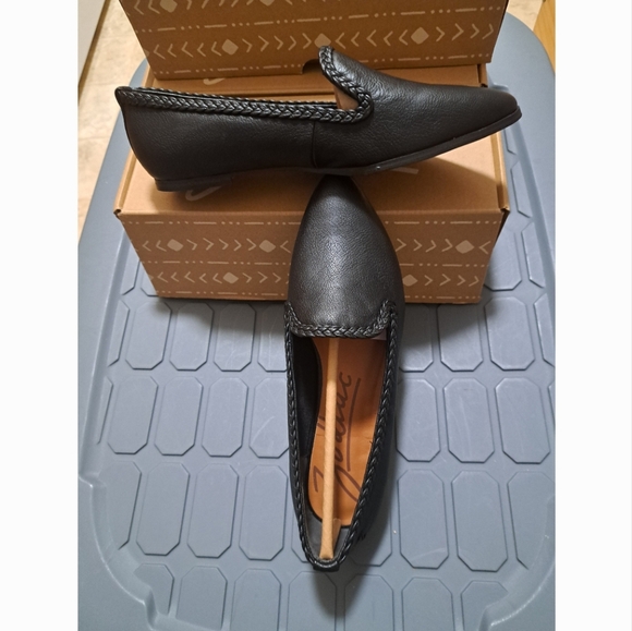 ZODIAC Hill LOAFERS brand new BRAIDED TRIM black - Picture 6 of 8